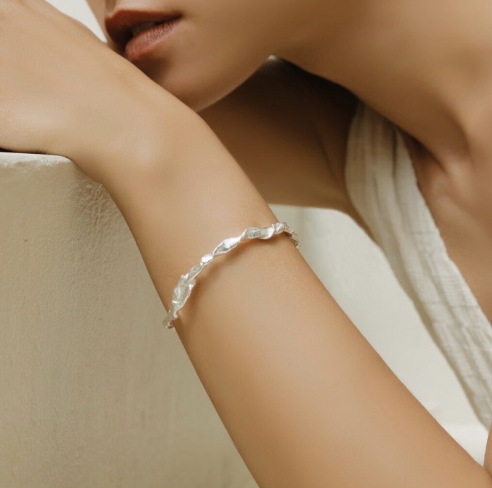 Fracta Silver Bangle ( Brass-based)
