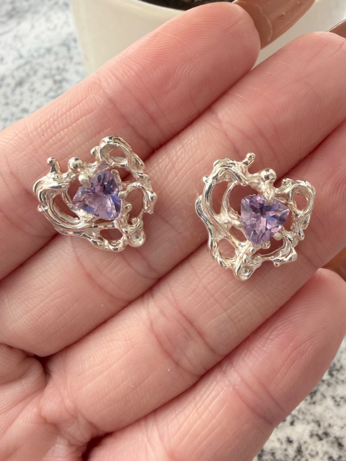 Cordia earrings (silver) with Amethyst